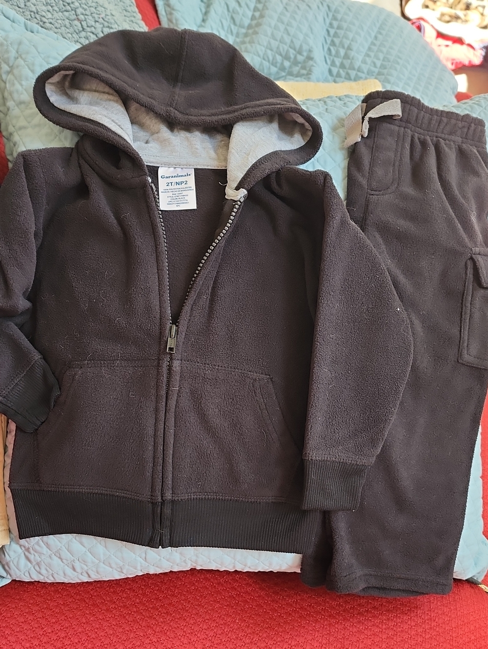 NWT 2T Garanimals Black Microfleece Full Zip Hoodie & Pull-on Cargo Pants